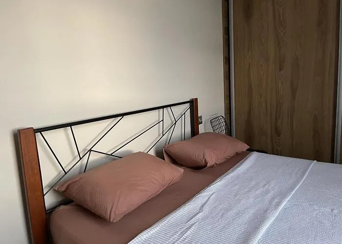 Great View Apartment Near Piazza Batumi